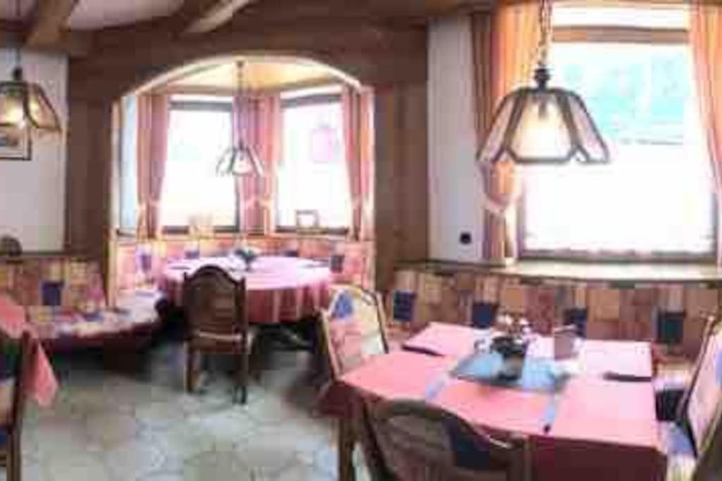 Leo Apart 1 Radfeld Extérieur photo